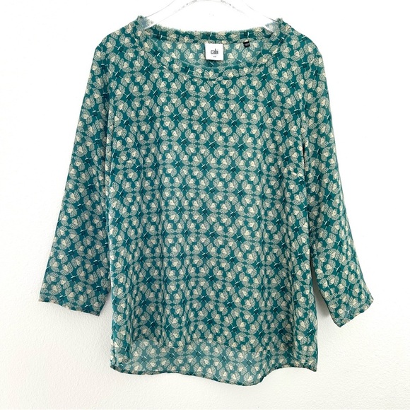 CAbi Tops - Cabi Fall Green Blouse Top Popover Shirt 3/4 Sleeve Leaf Print Size Medium